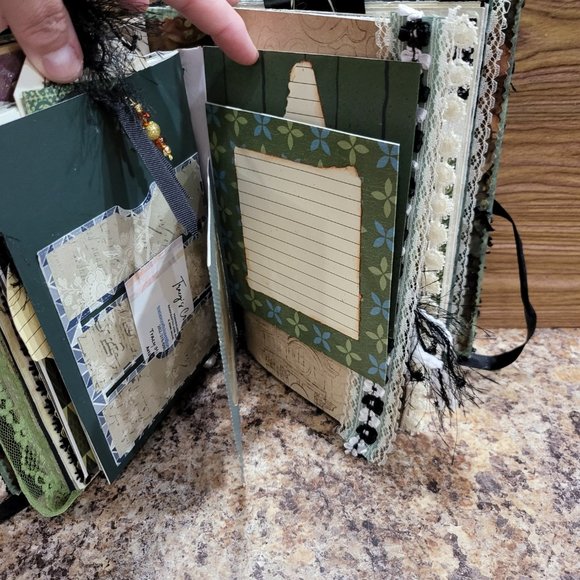 Wicked Embroidered Journal: Insight Editions: 9798337401119  Wicked themed handmade journal